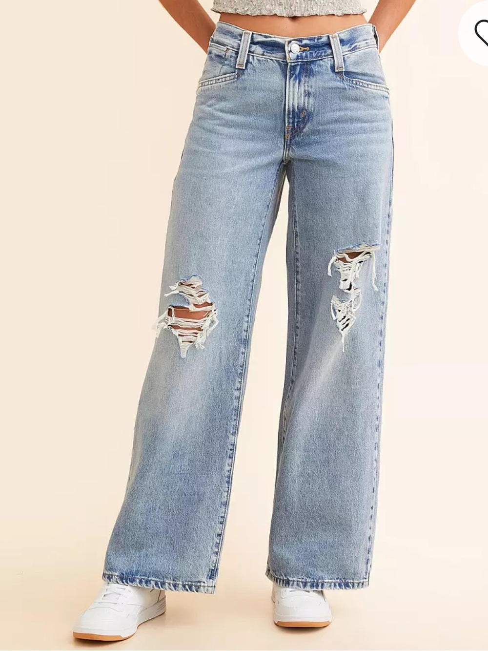 Levi’s Baggy Wide Leg Jean 26